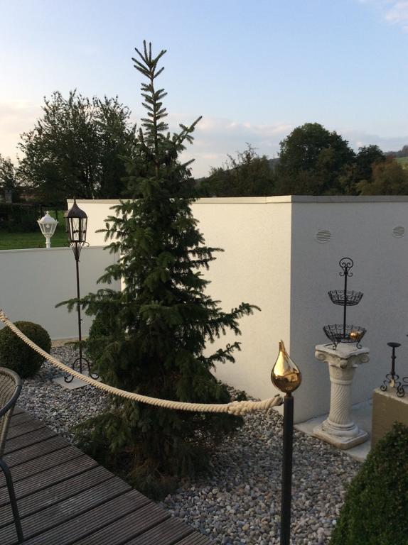 Landcafe Mit Mini Hotel Бурґдорф Номер фото